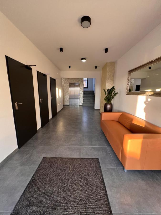 Rivapark Lägenhet Dunajská Streda Exteriör bild