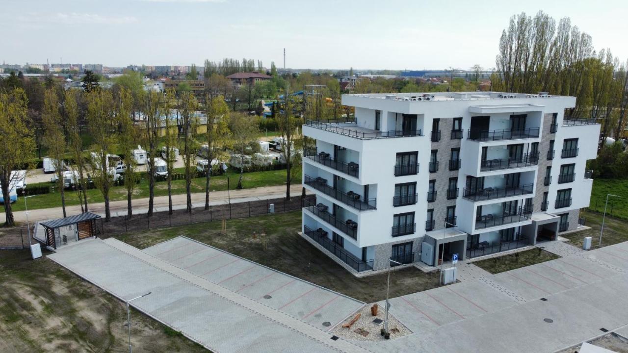 Rivapark Lägenhet Dunajská Streda Exteriör bild